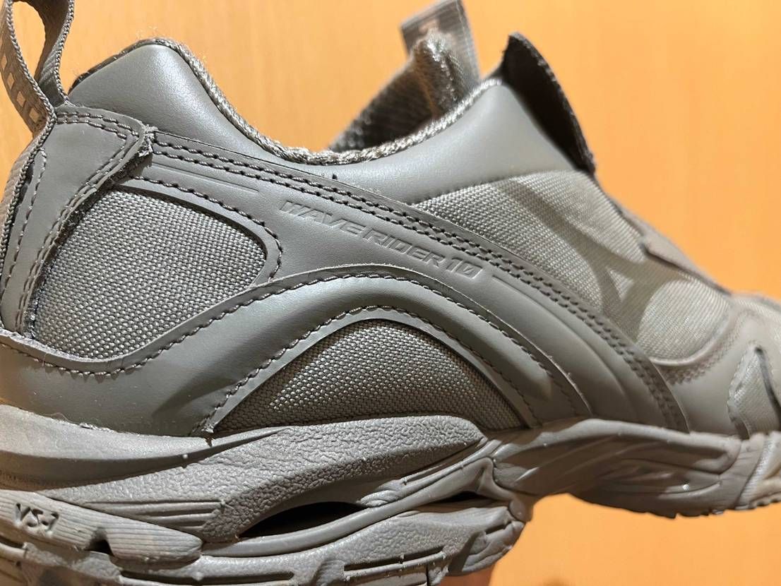 何となくMIZUNOを履く週の2日目はWR10 BEAMS 