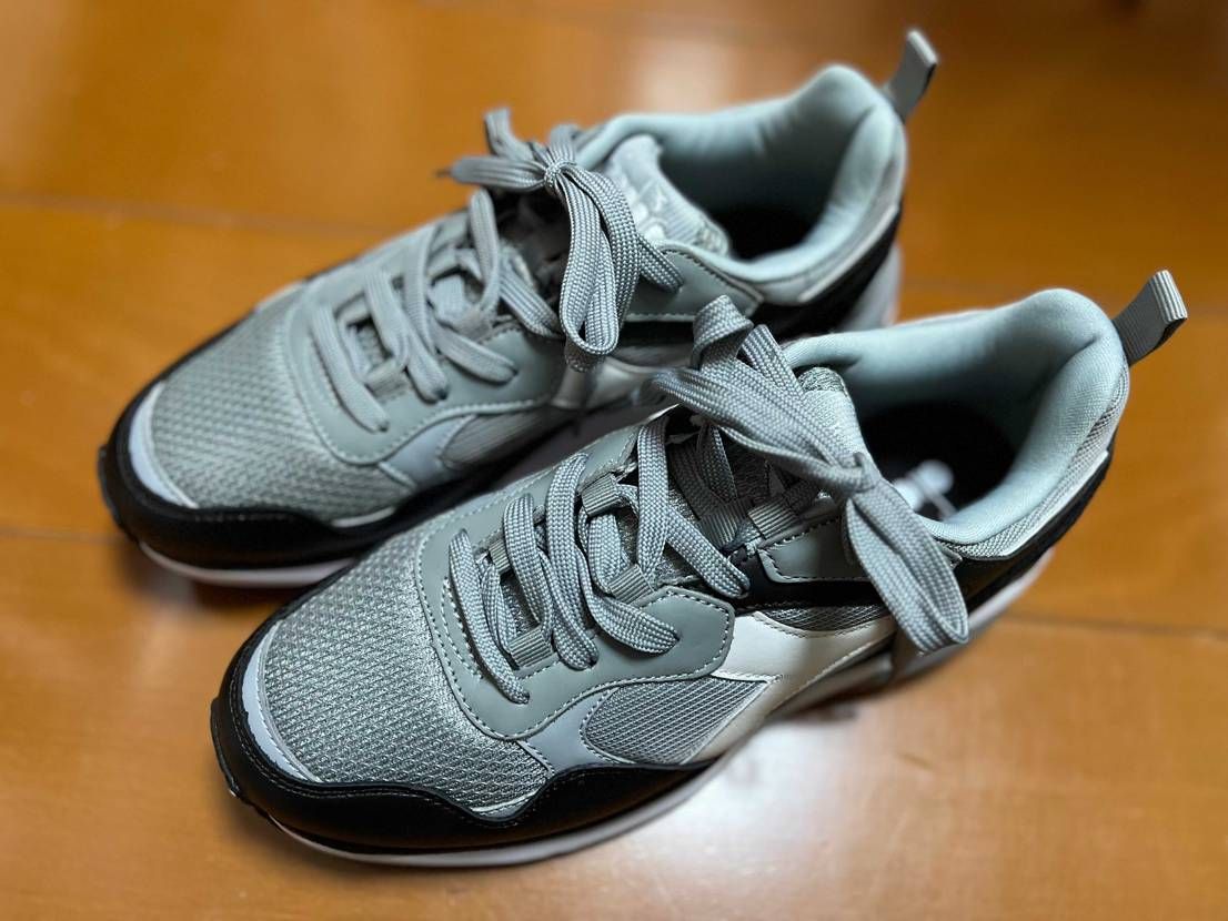 DIADORA Whizz Run、いつかのフリマで3,00
