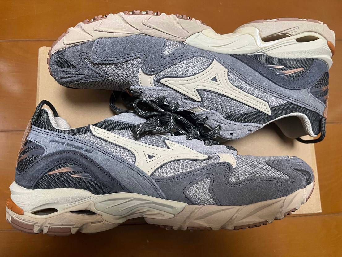 【2024年購入8足目】
MIZUNO WaveRider