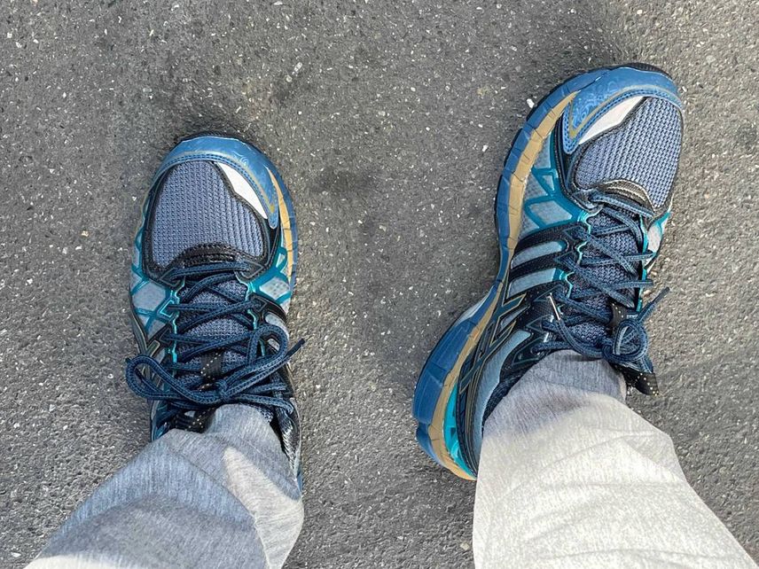 kayano20kiko初履き。初っ端から違和感なくとても快適。絶妙な色合いも良