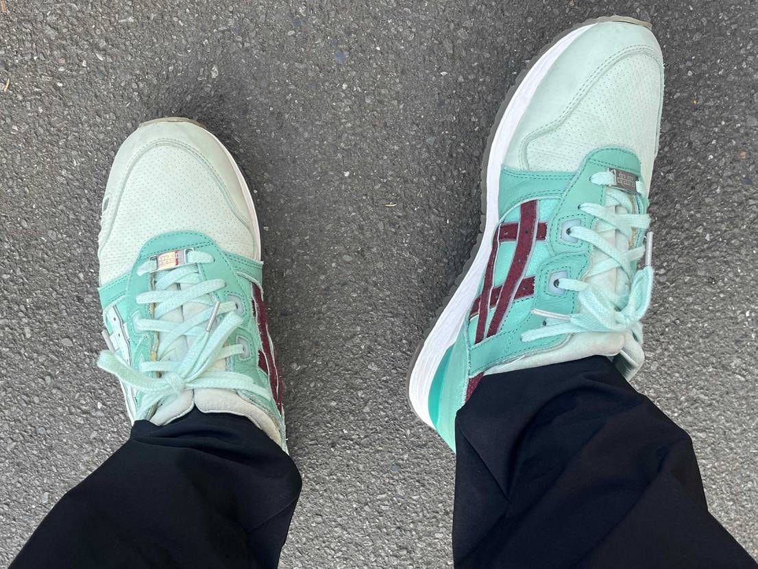 夏っぽい色だけど素材は秋冬仕様