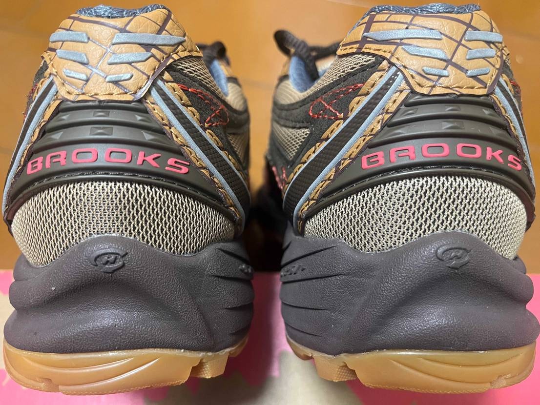 【2026年購入3足目】
Brooks STAPLE Ca