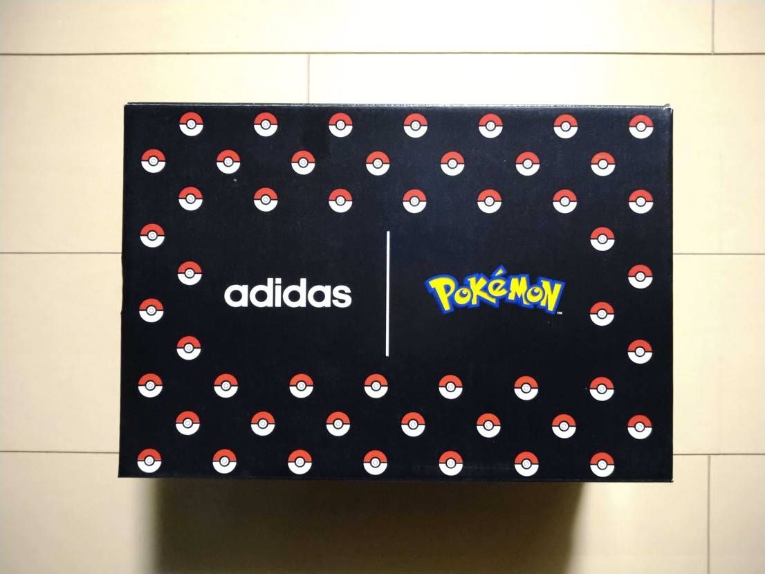 友人から半分ガチで半分ネタなAdidas × Pokemonコラボのアドバンテー