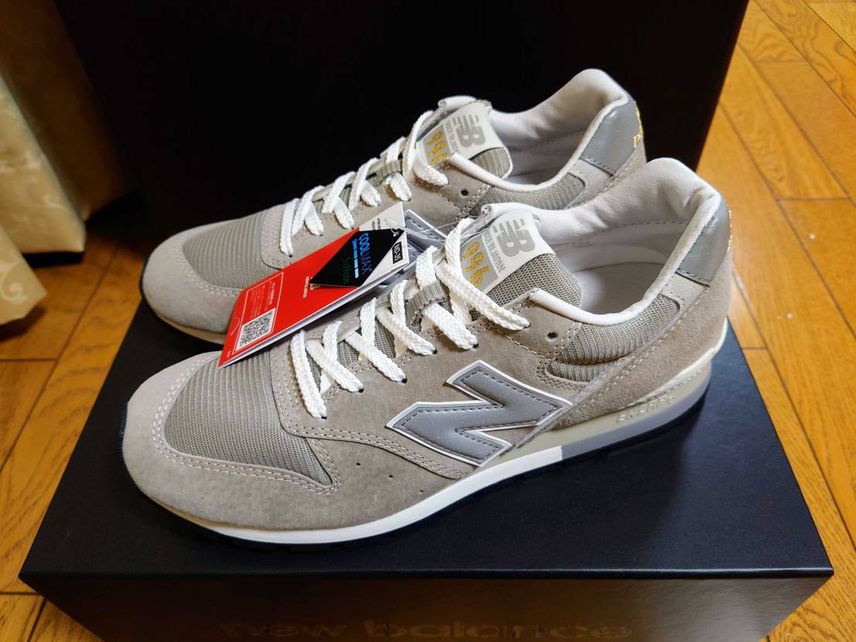 昨日NB公式から到着。見た目はほぼノーマルの996です。
もちろん質感は素晴ら