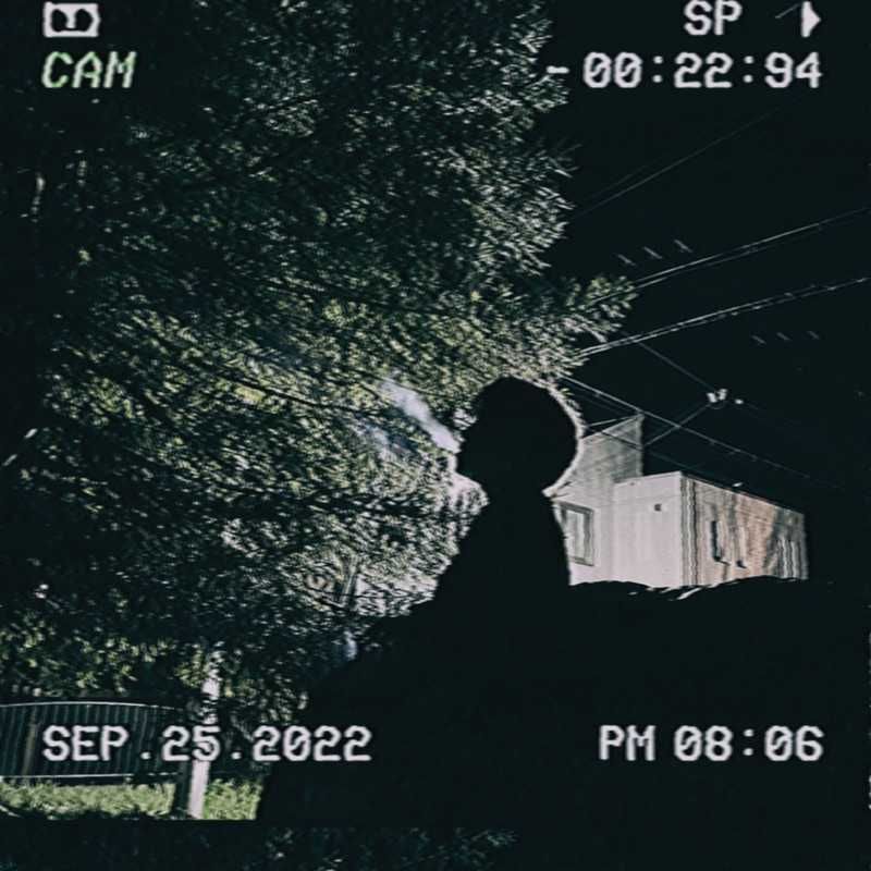 ❦