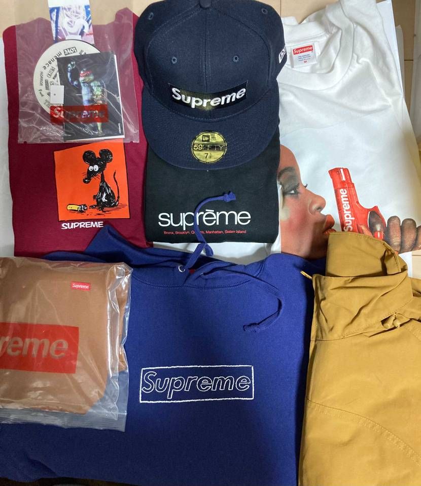 supreme立ち上げ、一般でまさかのKAWSいけました！
タートルズもオンラ