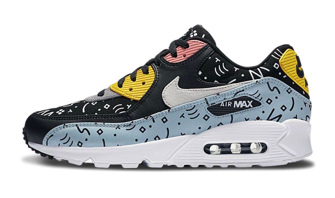 高校生の頃買って履き潰したのを新しく買いたいけどどこにも売ってない…