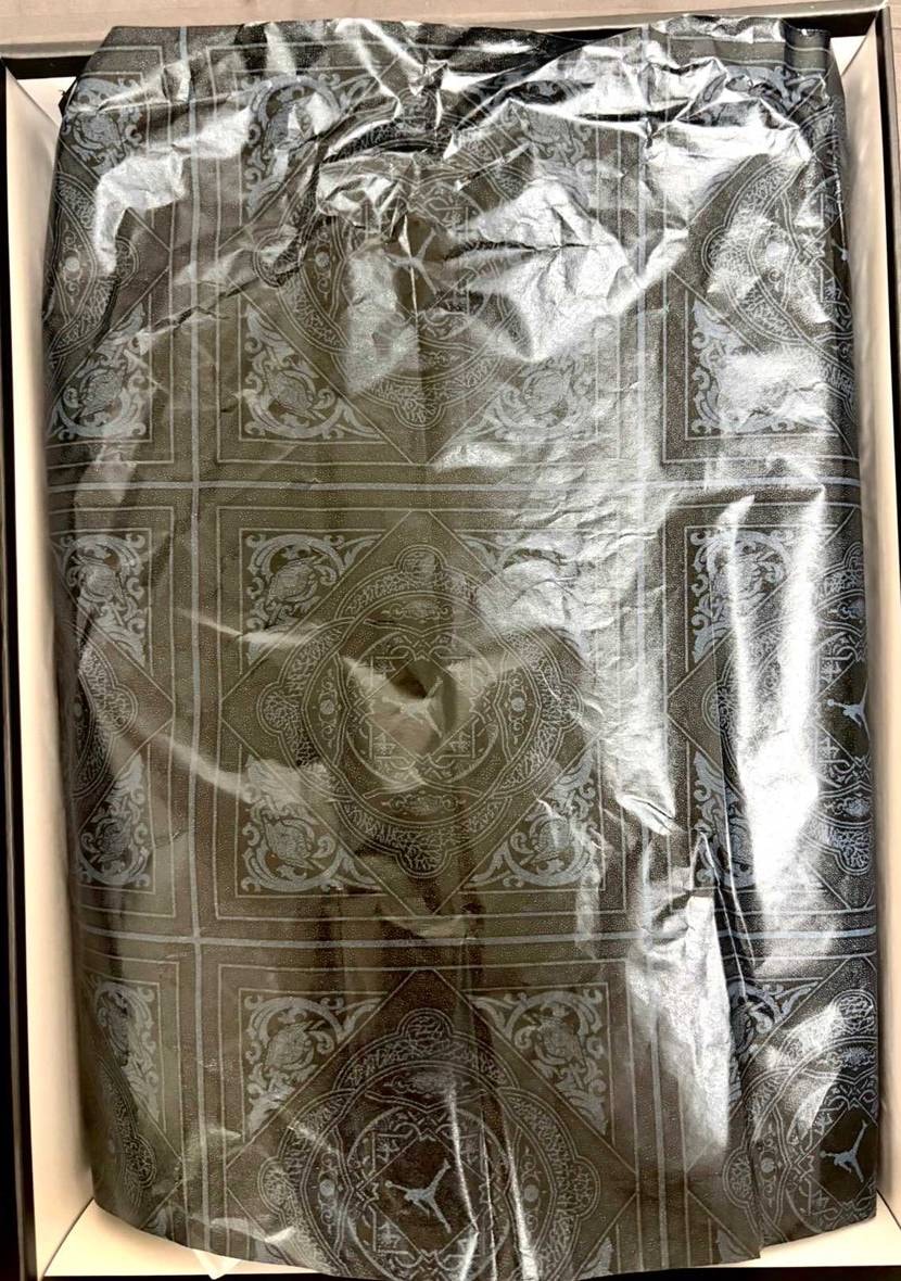 85 BRED SP届きました‼️

マジで付属品(紙タ