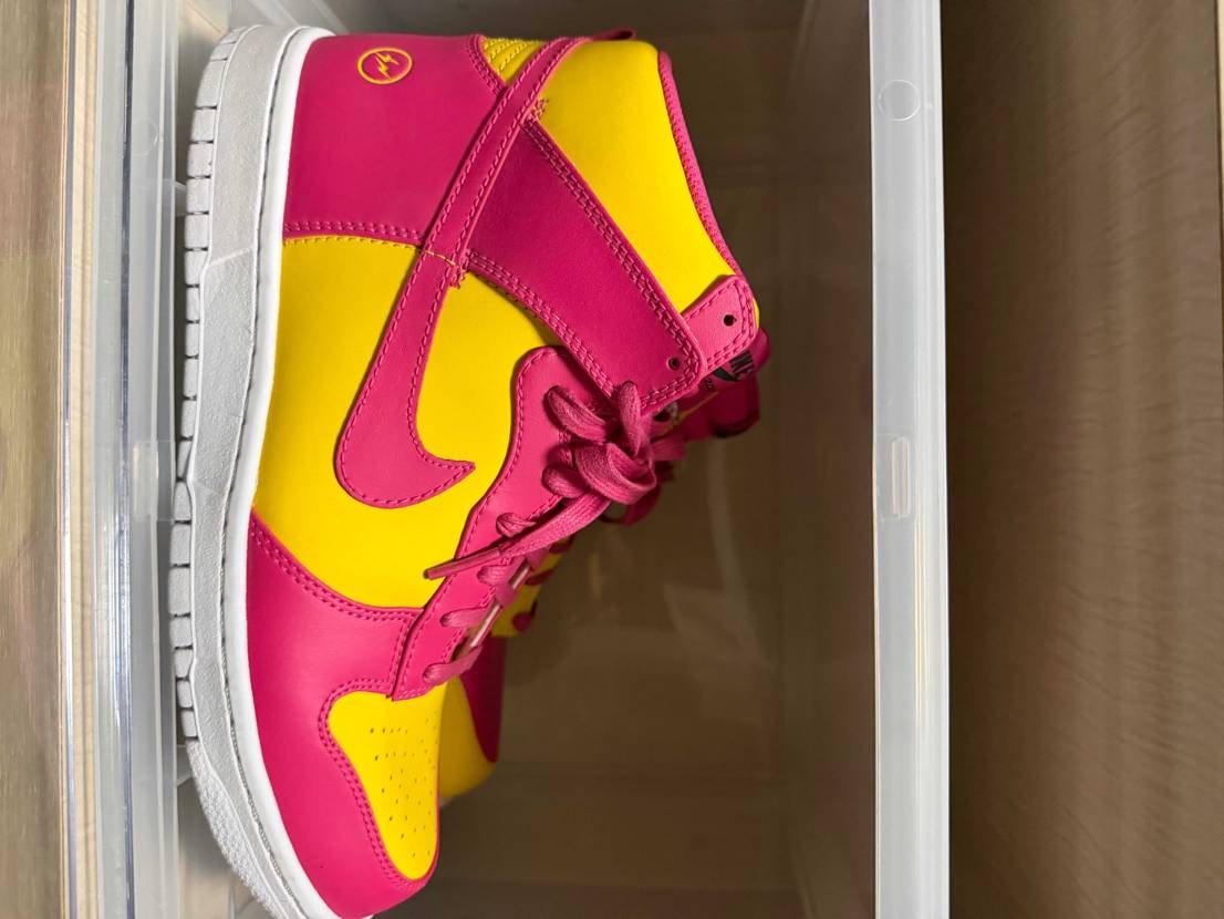 NIKE ダンクハイ　フラグメント　ロンドン
26.5どな