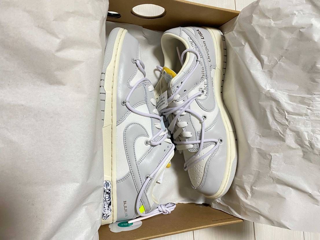 やっと届きました
これは売るか履くか迷いますね
何故か28.5を買ってしまっ