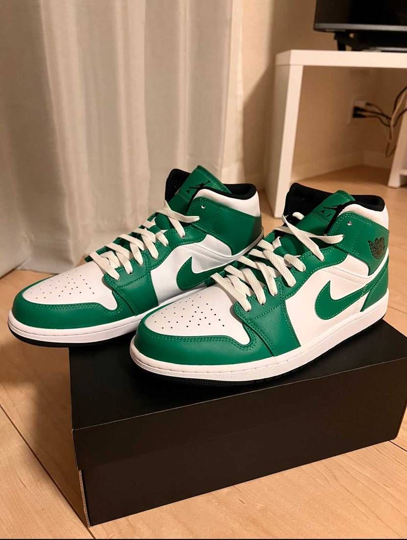 ラッキーグリーン💚
本当はハイが欲しかったけど、案の定当たらなかったので
ミ