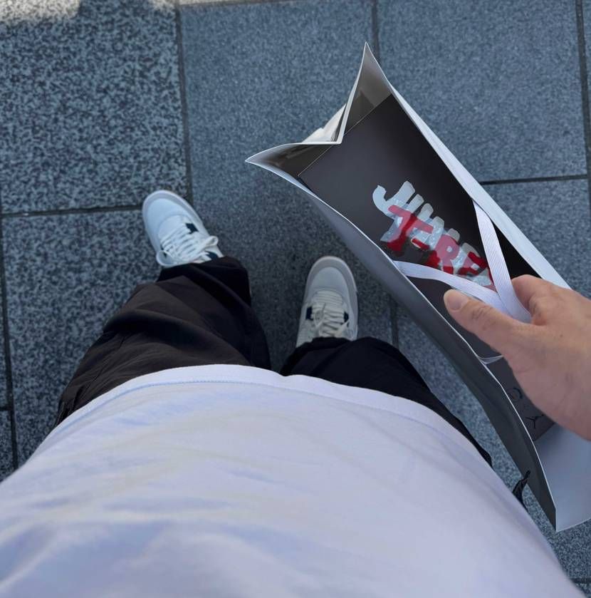 今日スニ🛹🏀