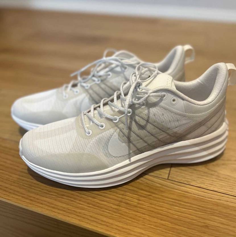 ちょいRun用にちょっと良いランシュー買いました🏃
安い運動靴みたいなので充分