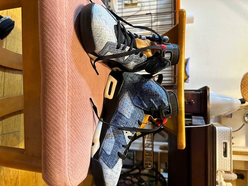 一目惚れした
このジョーダン6ウォシュデニムの
良いコウで教えてください