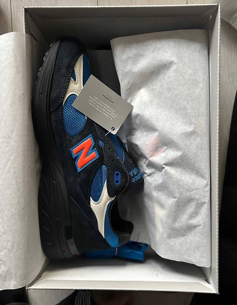 kithからの発送分も到着関税9800て高いね……rickの靴買った時とおんなじ