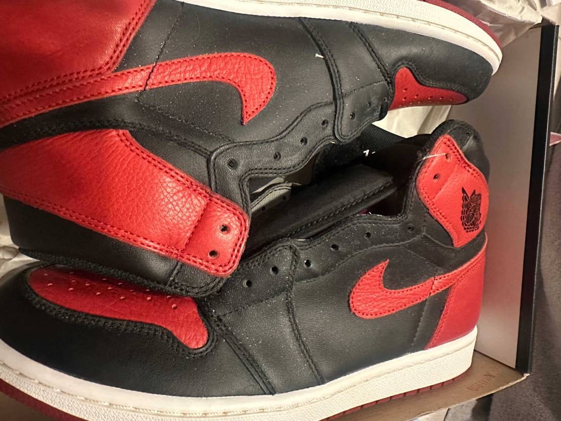 え、これくらいのラメラメで16bredデッドストック3万円なの？時代ありがとうす