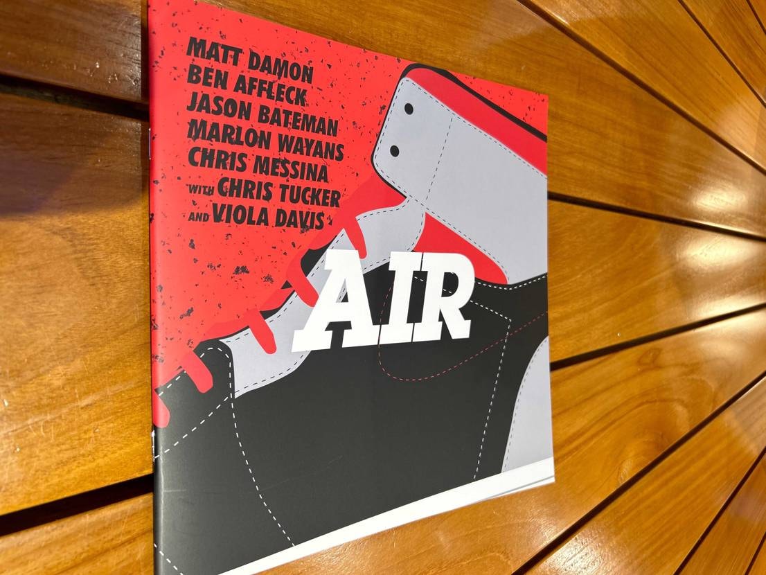 AIR観てきまた。良かった😁
当たり前かも知れませんが、もしマイケルジョ-ダン