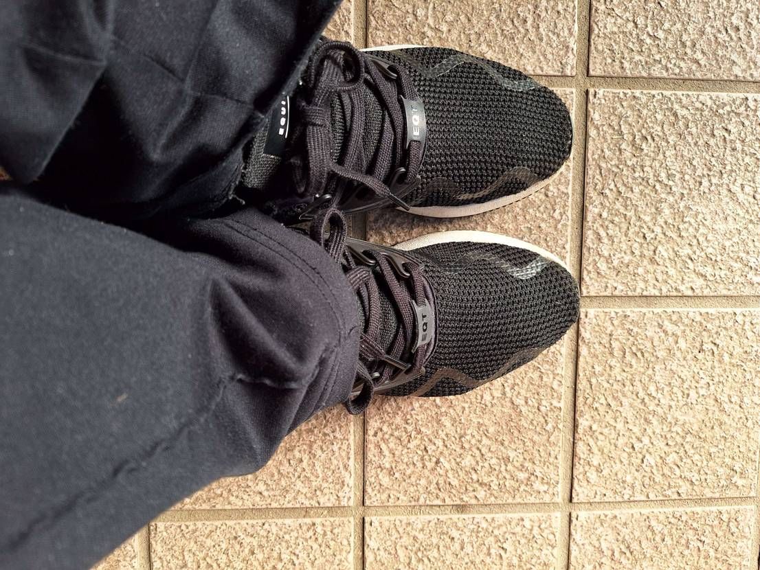 1年半前に盛岡のドンドンタウンで購入しました。最高に通気性が