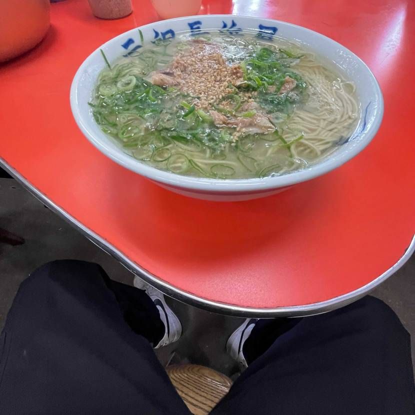 "家"か〜ら〜の〜"屋"😋
塩分の過剰摂取でございます😅
個人的には"家"の
