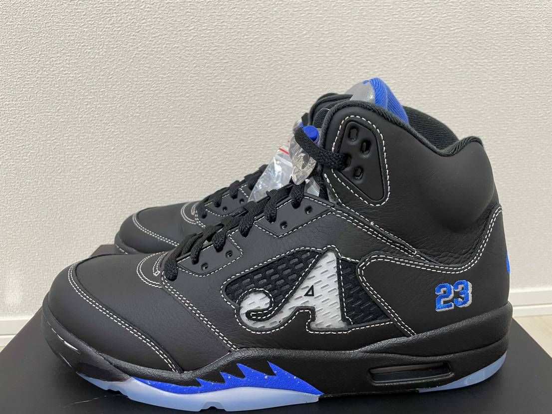 高級感のあるレザーでリーク写真より実物はもっとかっこよかった✨買えて満足な一足👟