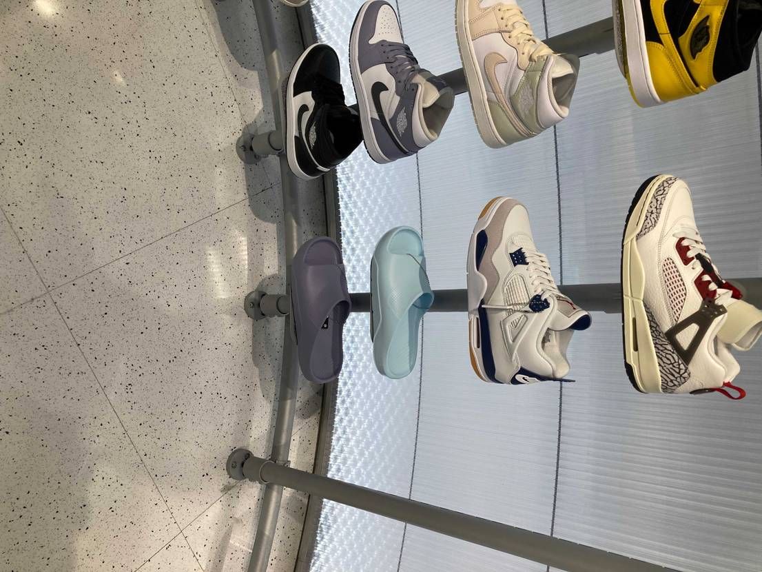 あるで( ◜௰◝ )
ワイは3万5000円なんて出せんから買わんけどな
(: