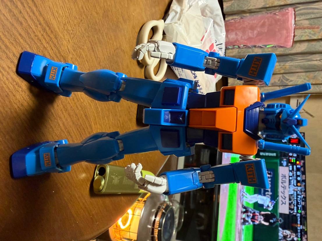 １日で仕上げました笑笑
KITHガンダム作るの楽しかったぁ〜笑笑

大谷さ