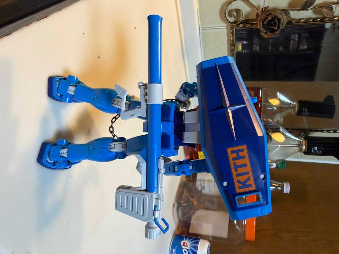 １日で仕上げました笑笑
KITHガンダム作るの楽しかったぁ