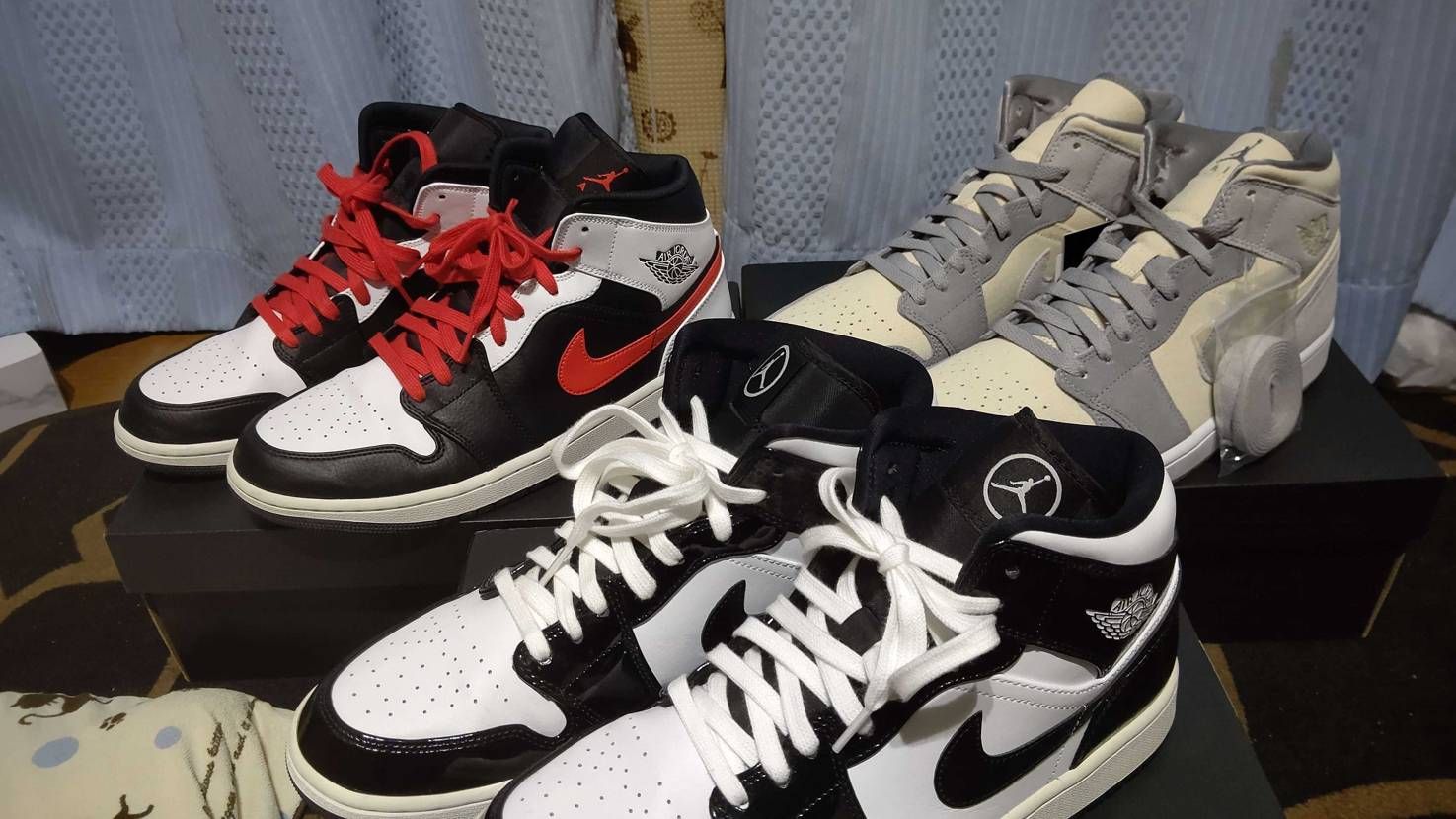 AJ1highもいいがmidも好きだわ