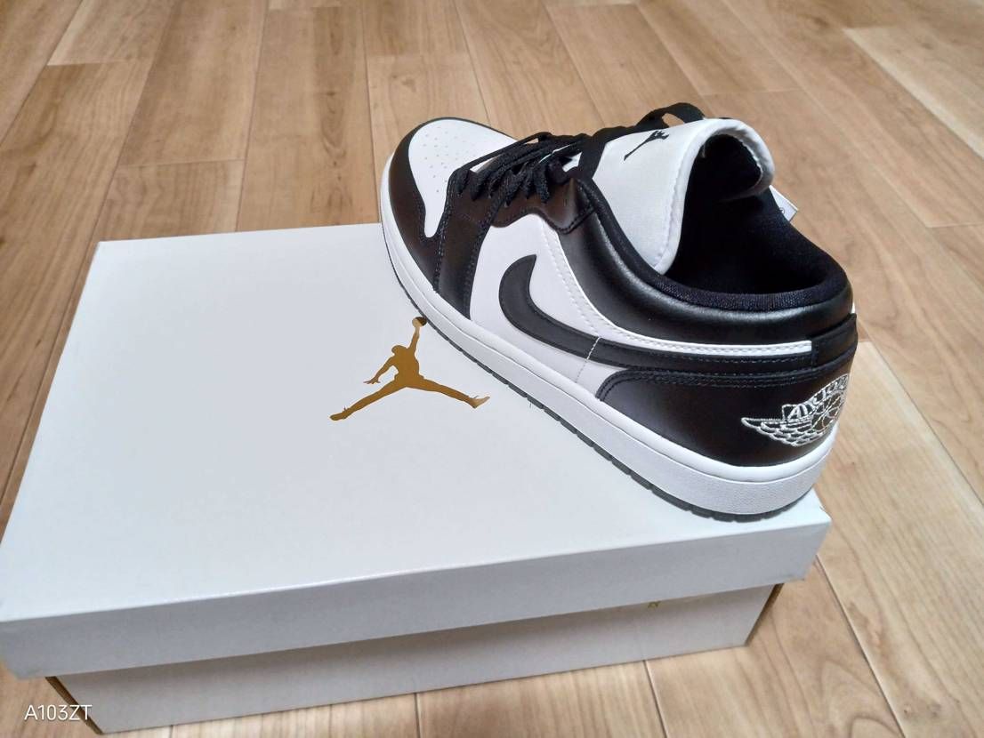 仕事から帰ったら届いてた(>ω<)
パンダもいいけどJordanもまたいい！