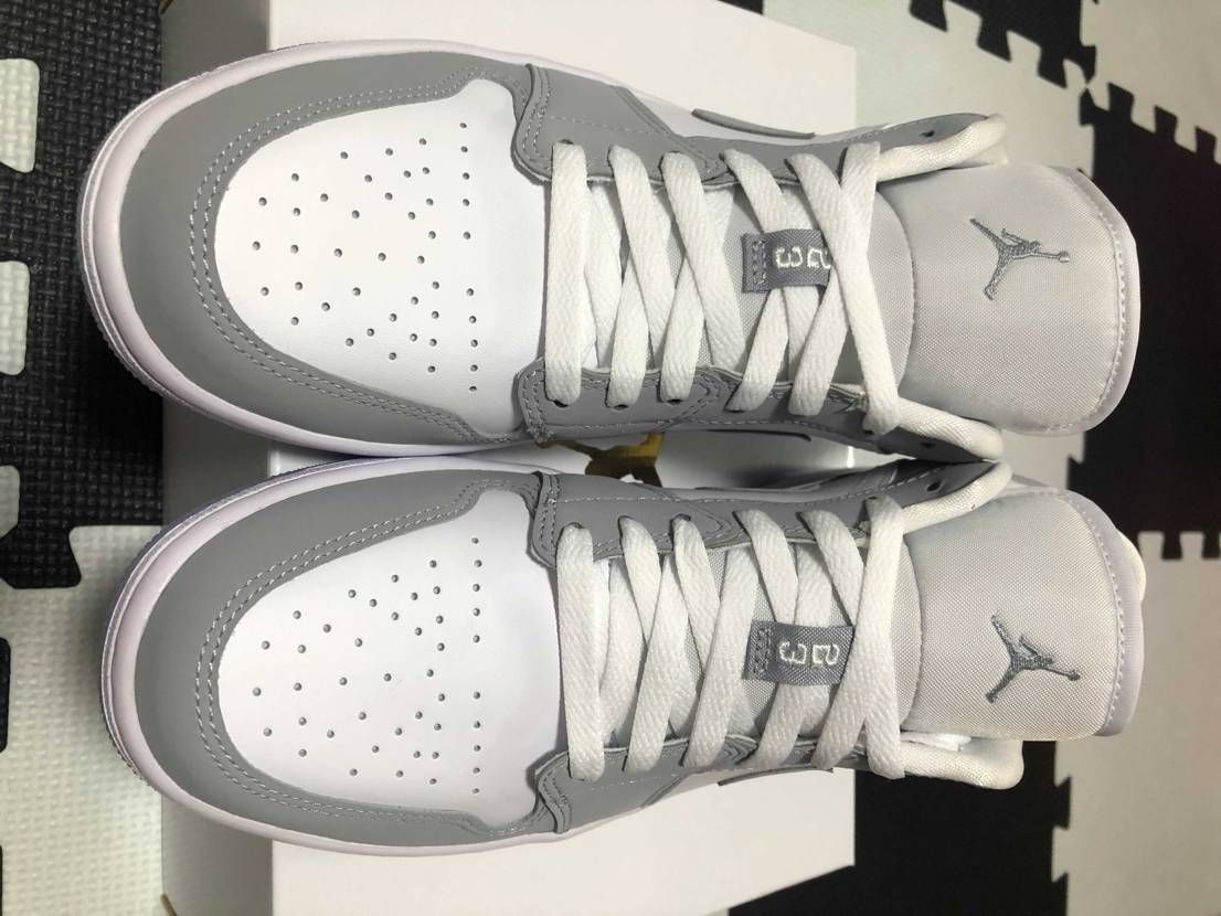 AIR JORDAN 1 WHITE WOLF GREY
