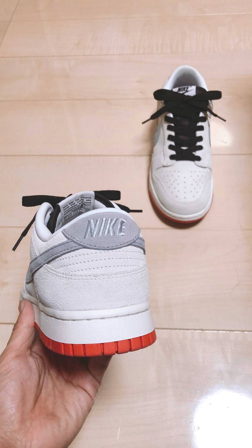 みんな寝たので楽しい時間🤤
白紐も良さそうなんだよな〜🤔