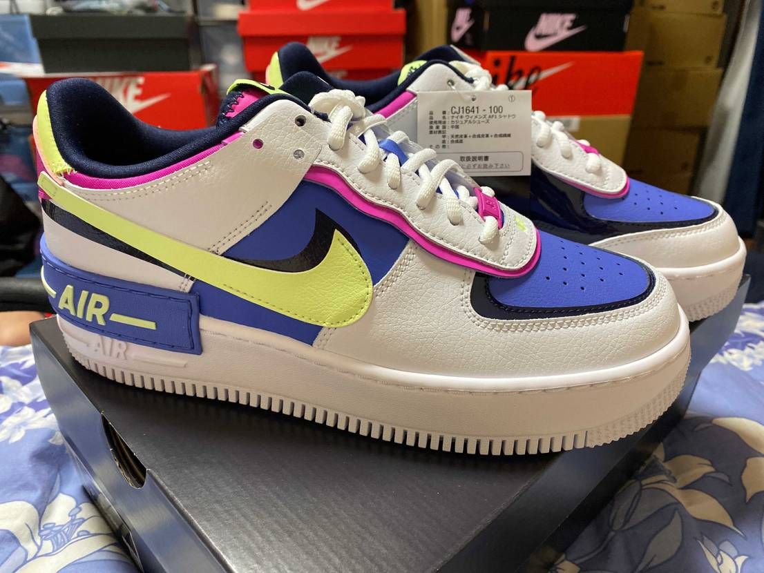 ナイキウィメンズaf1シャドウ
サイズ　26.5
新品、未着用