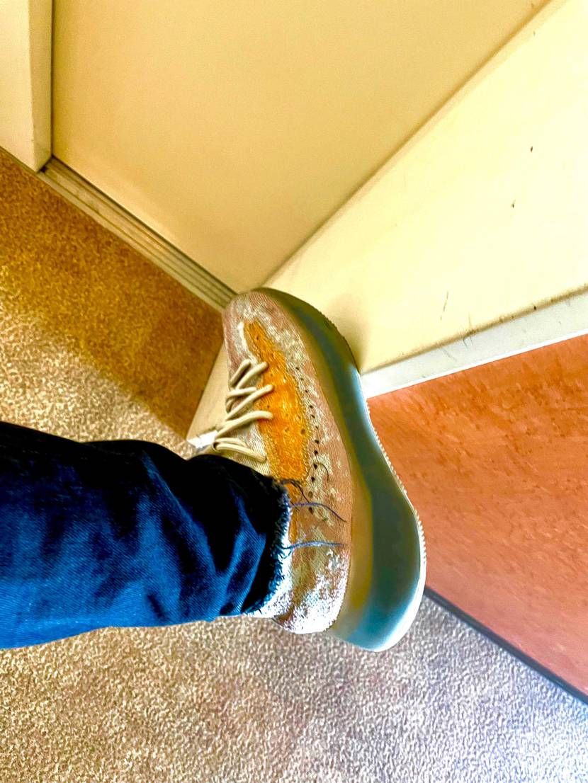 💙&✌️みんながいろんな靴で好きに外を歩けますように🙏