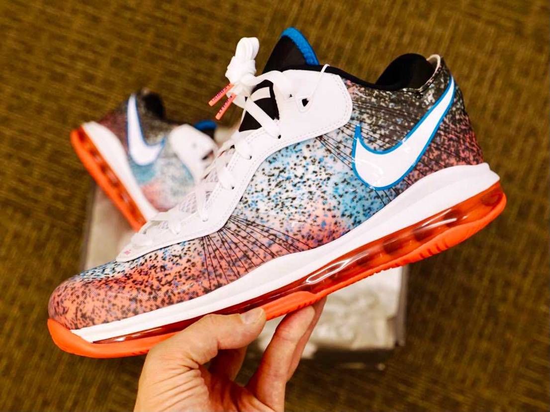 おはこんばんちは。
LeBron8 Miami Nights届いたので、誰得レ