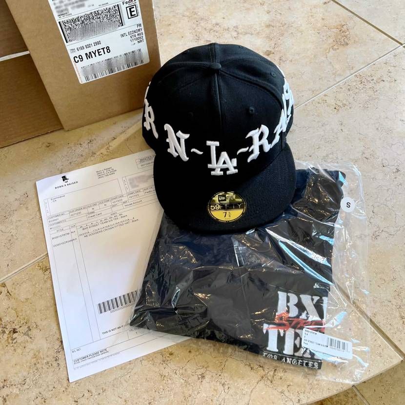 ボーンアンドレイズド(10月13日発売分)がようやく今日届いた📦✈️🤣ちなみに9