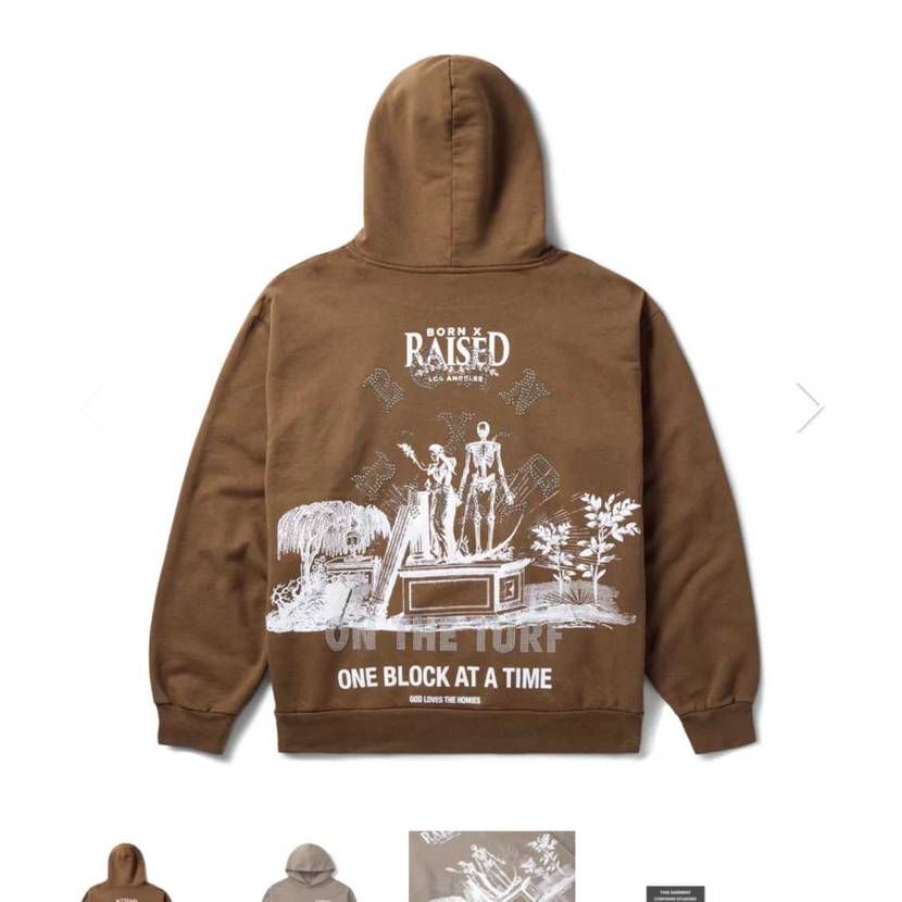頑張って早起きした！久しぶりにBorn X Raised で買い物🛍️
さて今