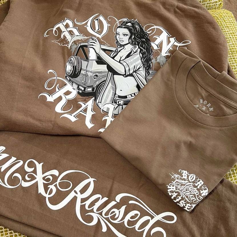 5月25日購入の「BORN × RAISED 」セットアップとTシャツがようやく