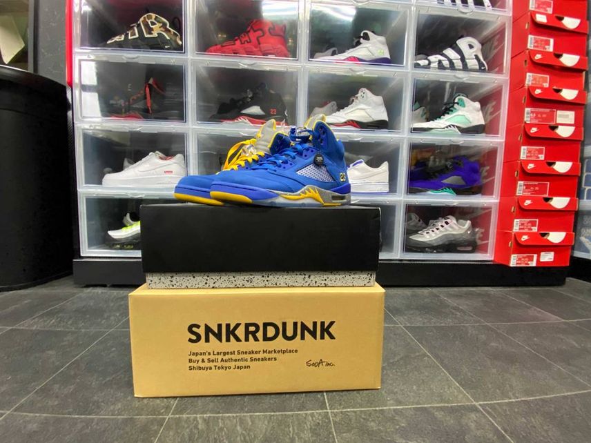 スニダンさんから到着👟
あまり人気無いみたいで好きな側からしたら買いやすく本