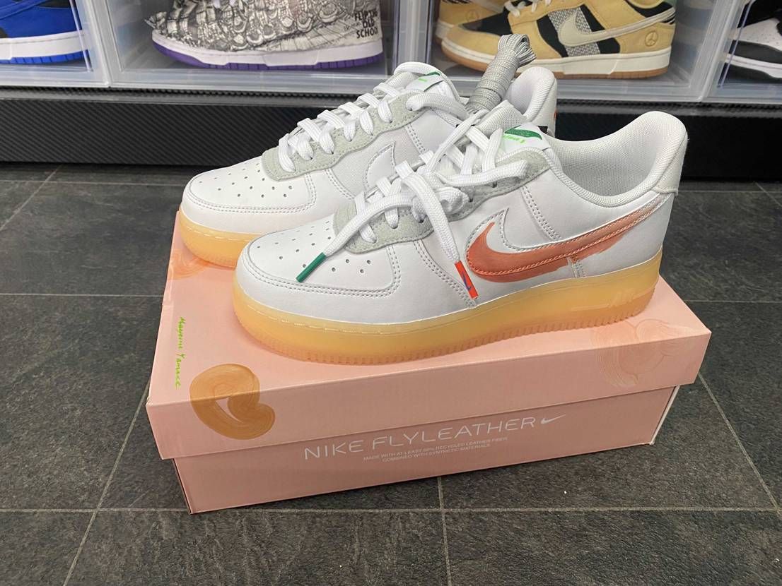 NIKEさんから到着✨
かなかな、かわいい感じです🎶