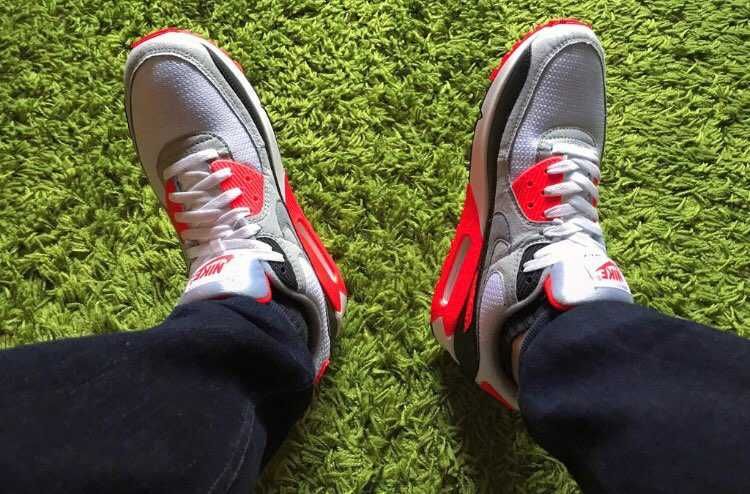 届いたけど調子が良くて🙆‍♂️
airmax90INFRARED