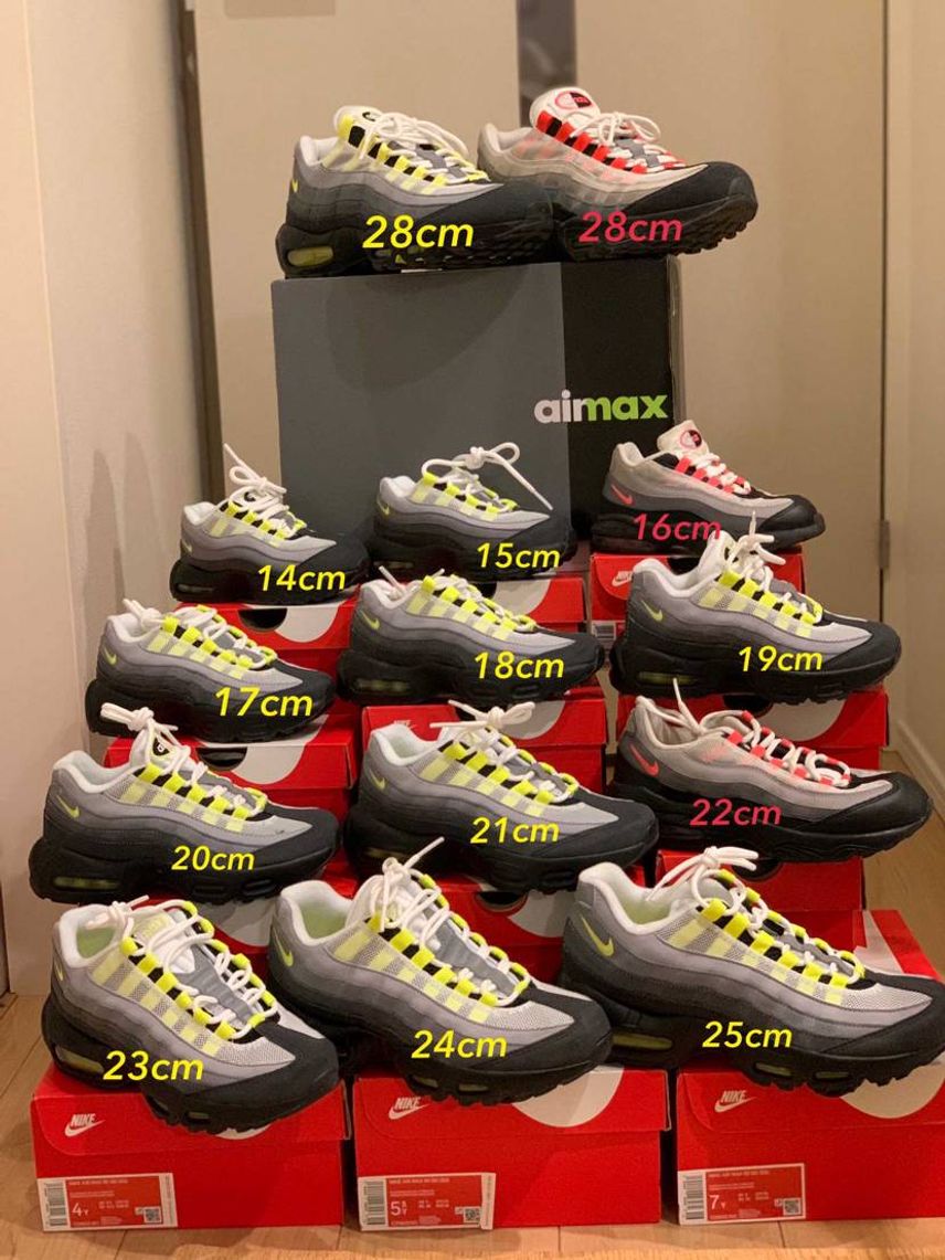 14cmから25cmまで子供3人分、
キッズサイズがようやく1cm刻みで
ス