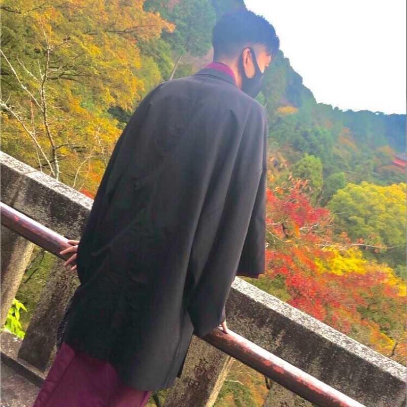 よしたろう(出品者)