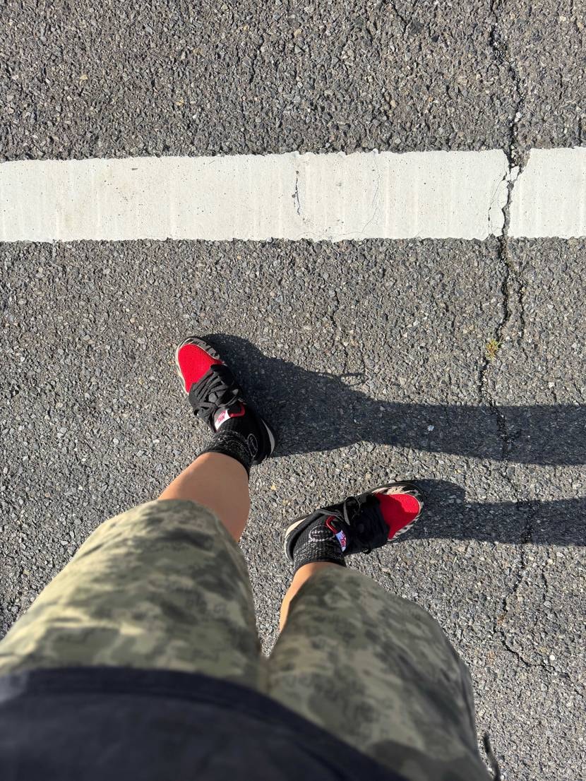 ずっと気になってたから買ったスニーカー
カラーリングが好み