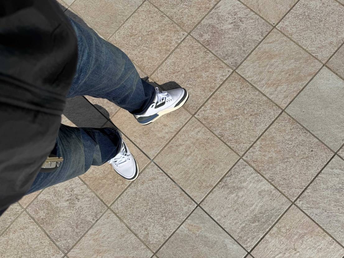 デニムと合わせやすいカラーで最近のお気に入り！！
#nike #AJ3