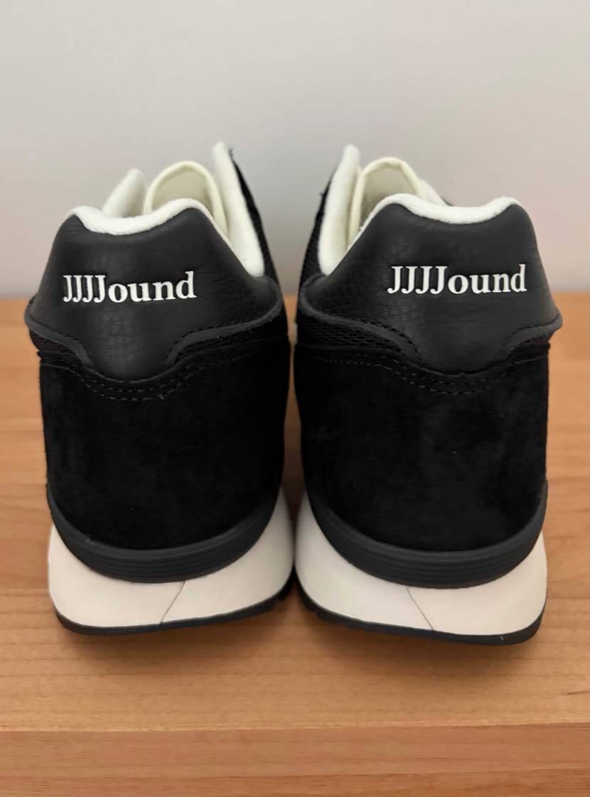 jjjjound475届いた。