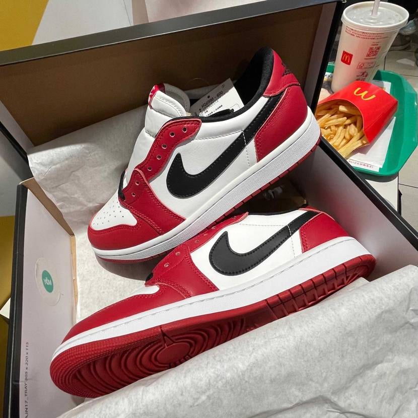 カッコイイですね🔥
家帰るまで我慢できずマックで開けちゃいました😅