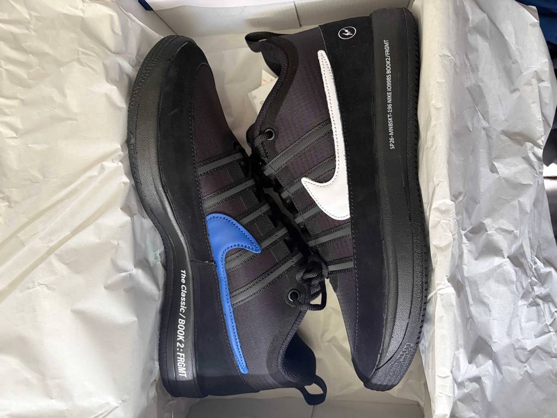 V.A.オンライン着弾！
普段AJ126.5cm履いてて、今回は27.0cmに