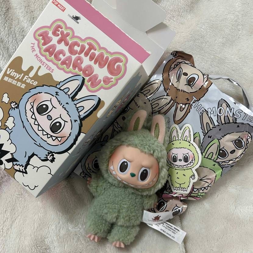ポップマート ザ モンスターズ (ラブブ) エキサイティングマカロン ぬいぐるみ