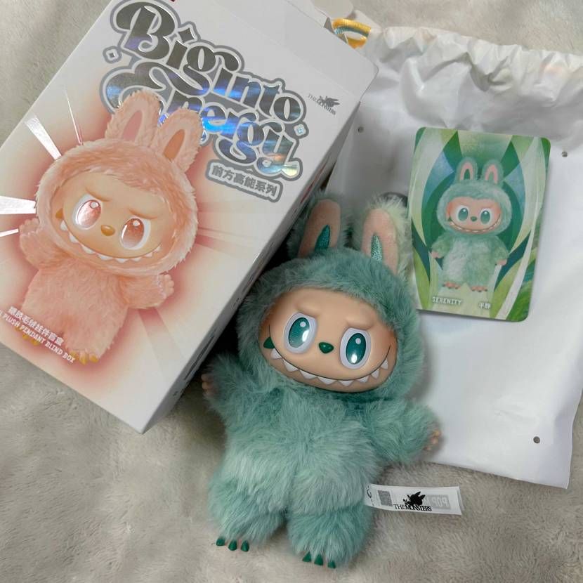 LABUBU 💚 SERENITY

マカロン LABU
