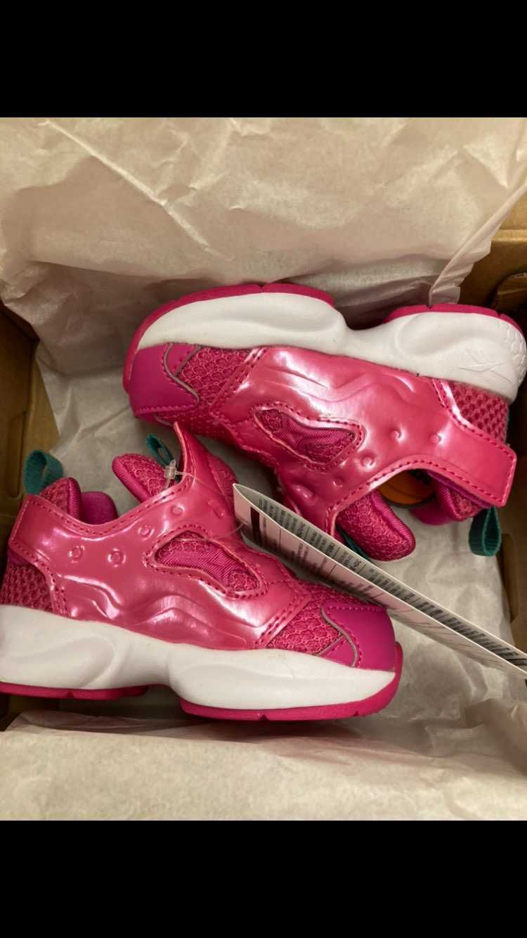 SNSのセールで18.5cm注文したらEUR18.5が来た😇
cm換算で9cm